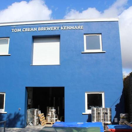 Tom Crean Base Camp - Food Drink Bed Hotell Kenmare Eksteriør bilde
