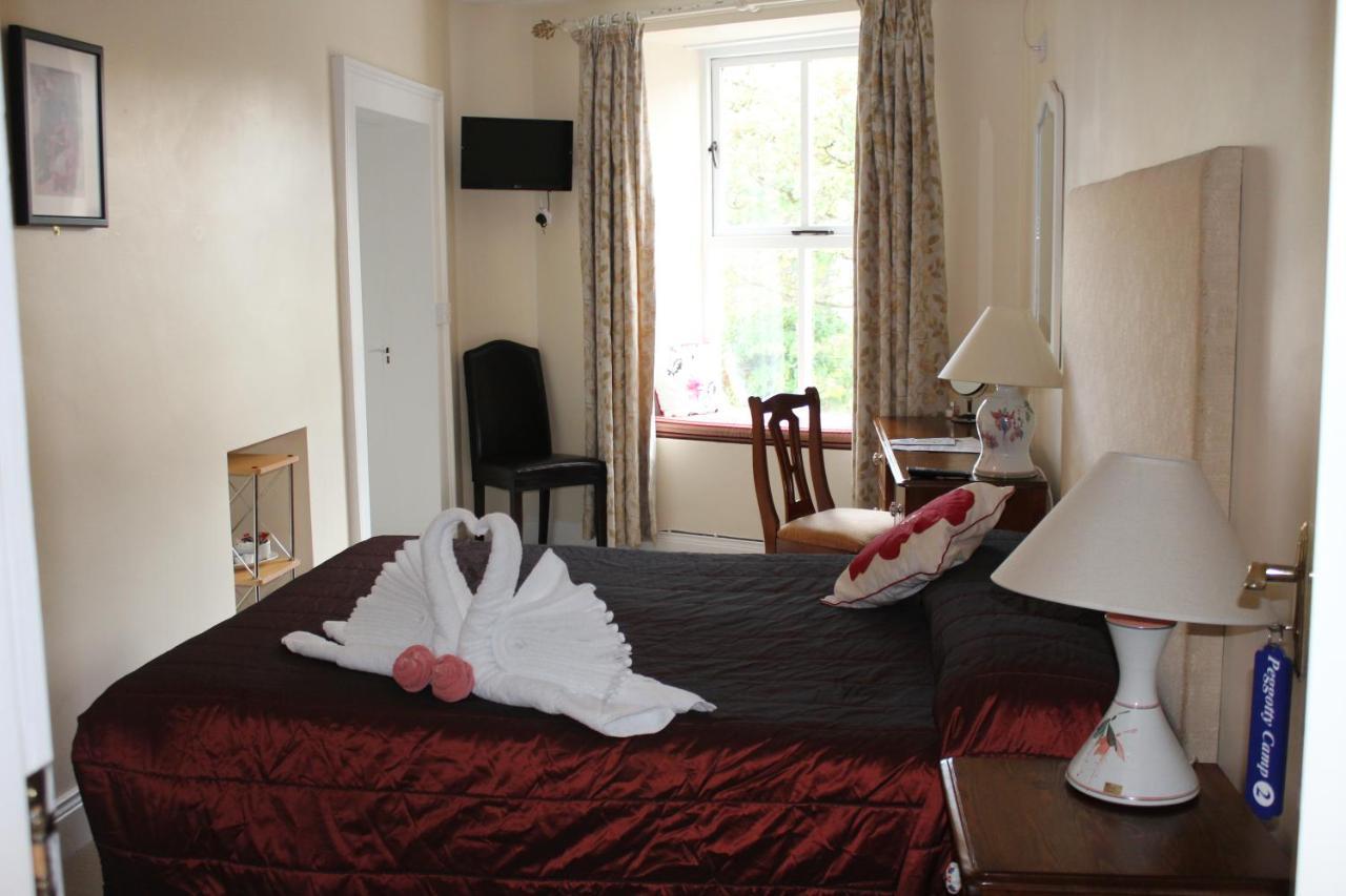 Tom Crean Base Camp - Food Drink Bed Hotell Kenmare Eksteriør bilde