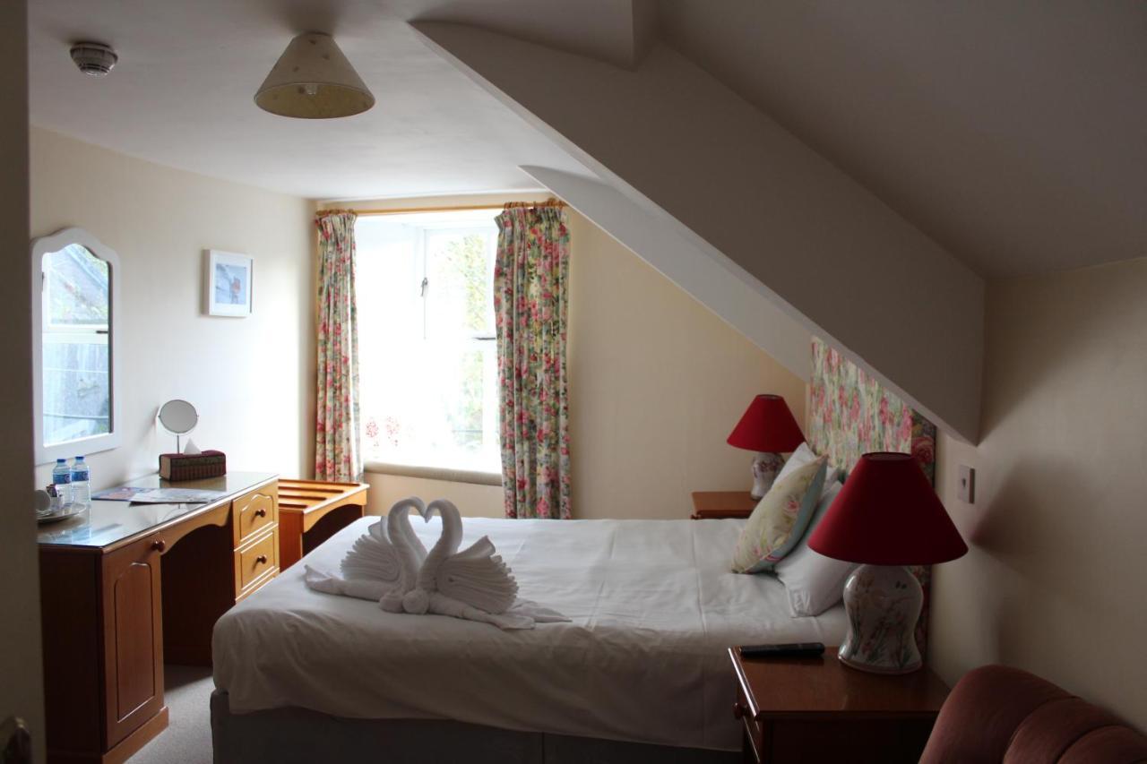 Tom Crean Base Camp - Food Drink Bed Hotell Kenmare Eksteriør bilde